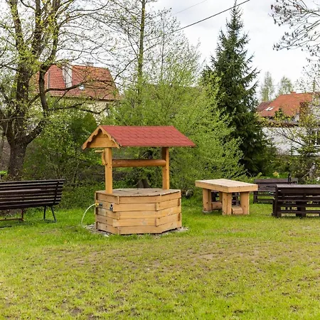 Caloroczny Z Bali Na Mazurach Z Balia Ogrodowa, Sauna - 6 Osobowy Milki