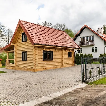 Caloroczny Z Bali Na Mazurach Z Balia Ogrodowa, Sauna - 6 Osobowy Milki