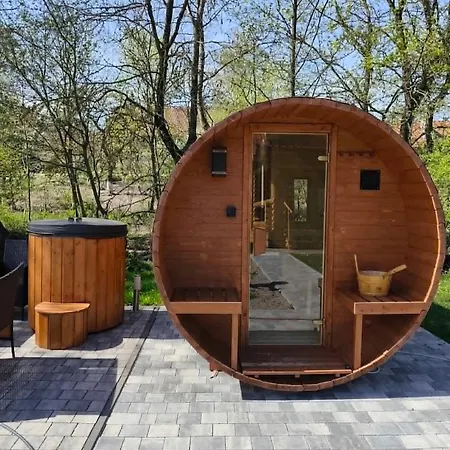 Caloroczny Z Bali Na Mazurach Z Balia Ogrodowa, Sauna - 6 Osobowy Holiday home